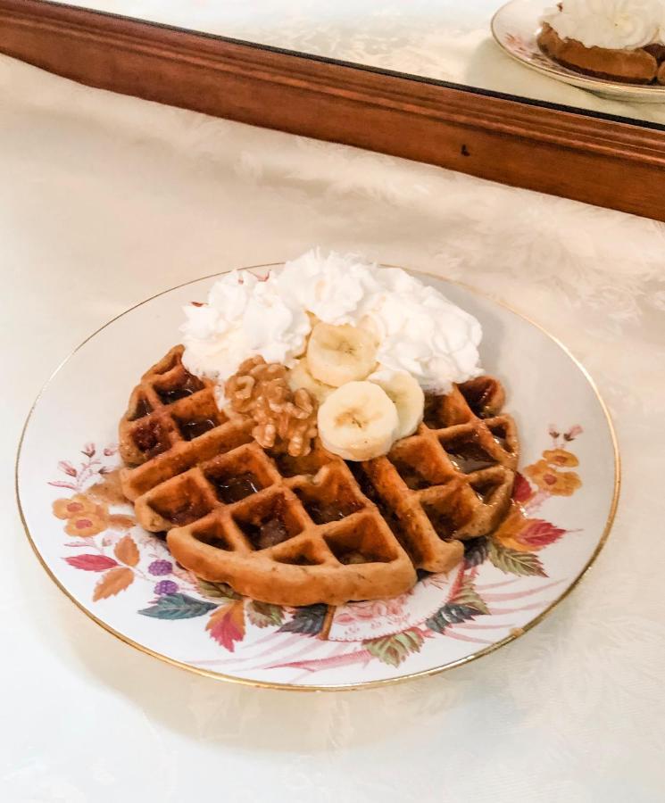Fairfield The Victorian On Main B&B 외부 사진