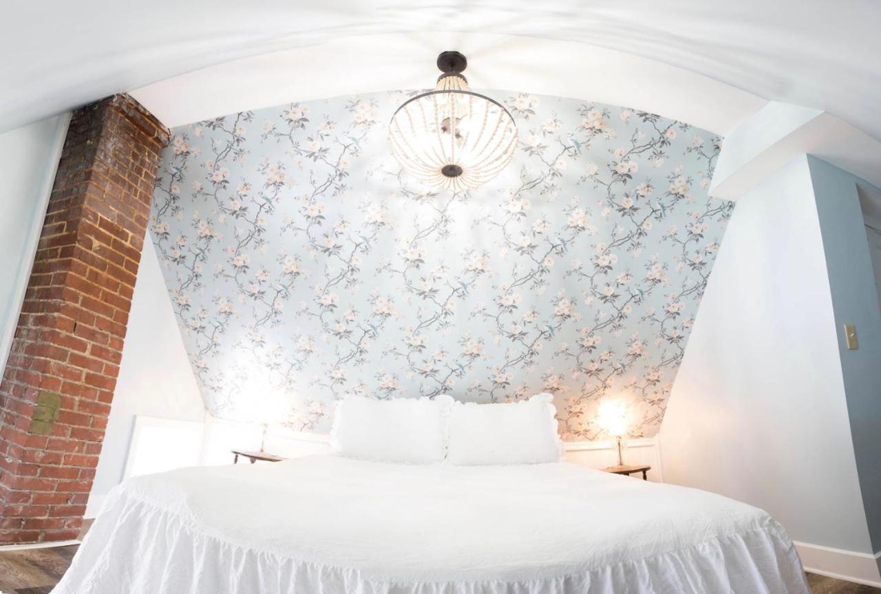 Fairfield The Victorian On Main B&B 외부 사진