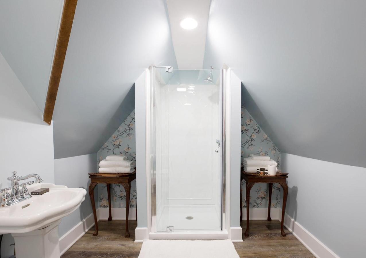 Fairfield The Victorian On Main B&B 외부 사진